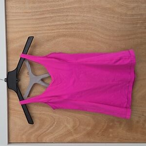 Lululemon sports tank.